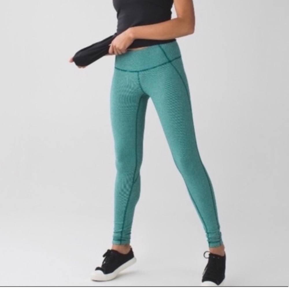 Lululemon Wunder Under Stripe Green Leggings Size 4